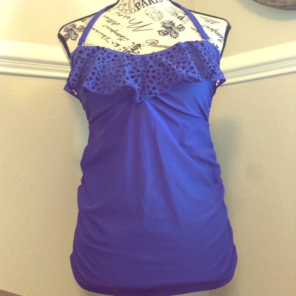 Halter/strapless swim top